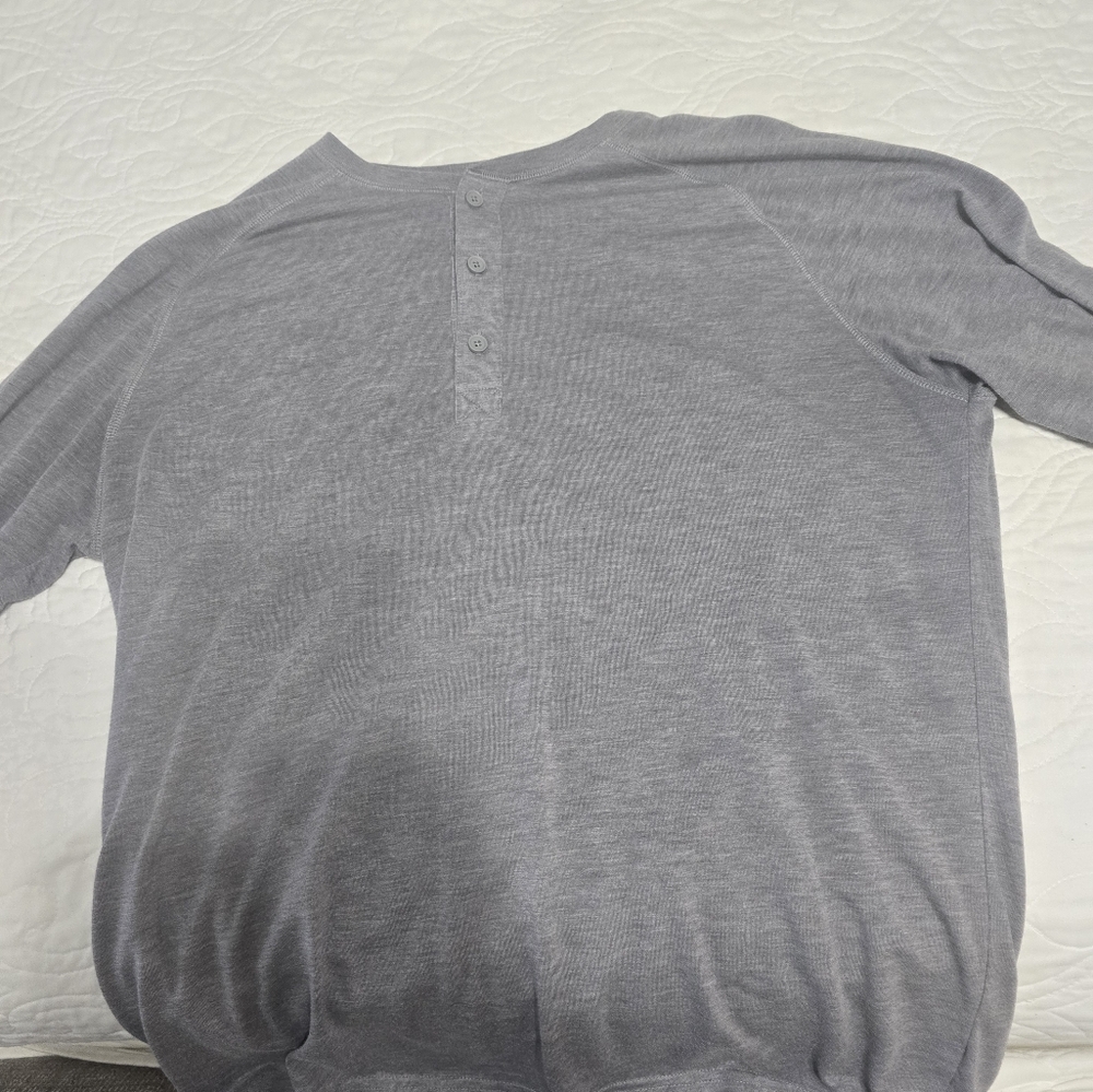 Mizzen and Main long sleeve henley